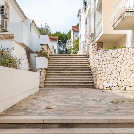 Sunny Beach Apartment Lavica ポドストラナ エクステリア 写真