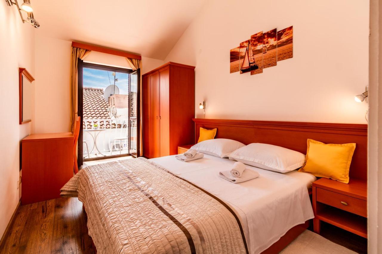 Sunny Beach Apartment Lavica ポドストラナ エクステリア 写真