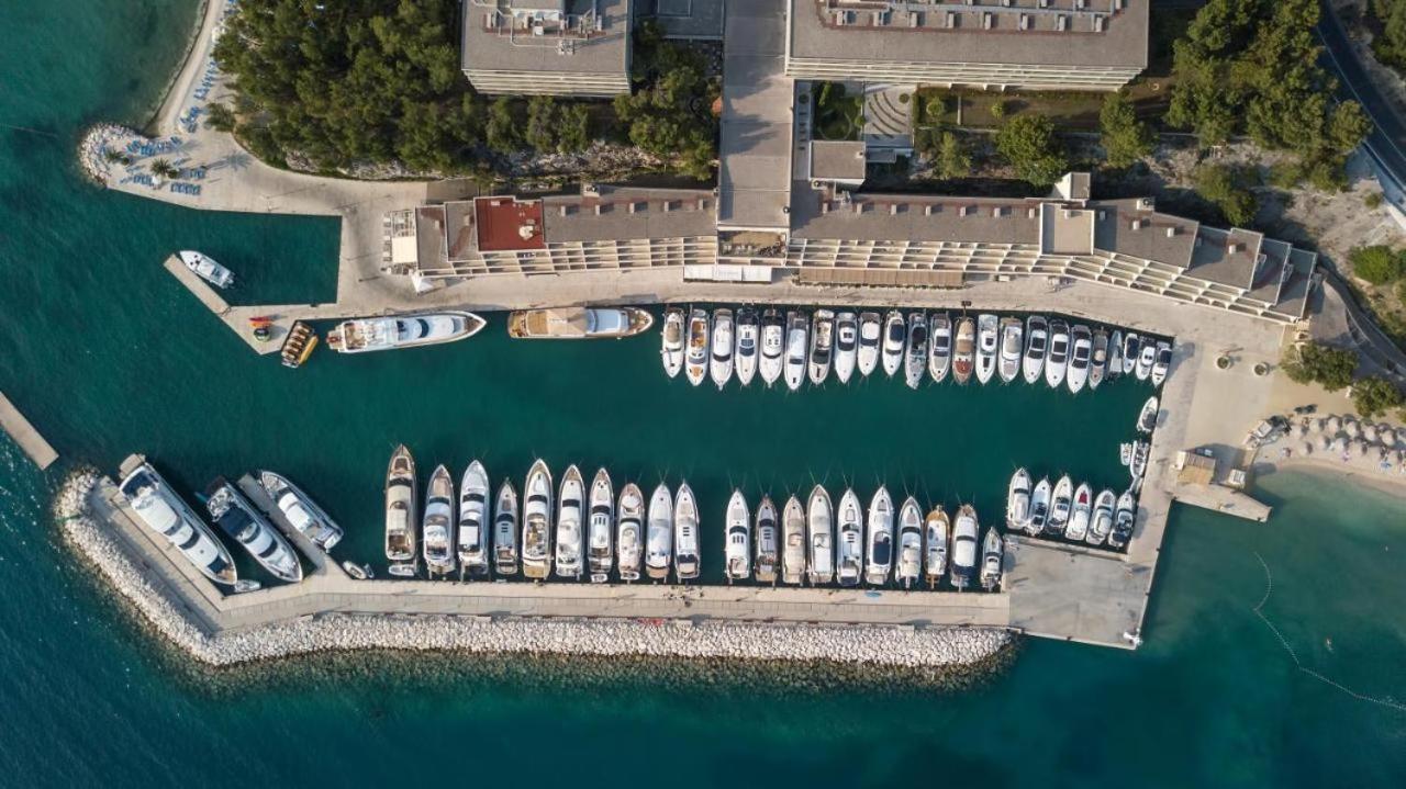 Sunny Beach Apartment Lavica ポドストラナ エクステリア 写真